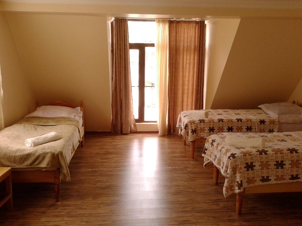Mestiatour Guest House Exterior foto